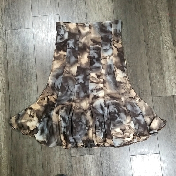 Red Coral Collection Midi Skirt Size M - Picture 7 of 8